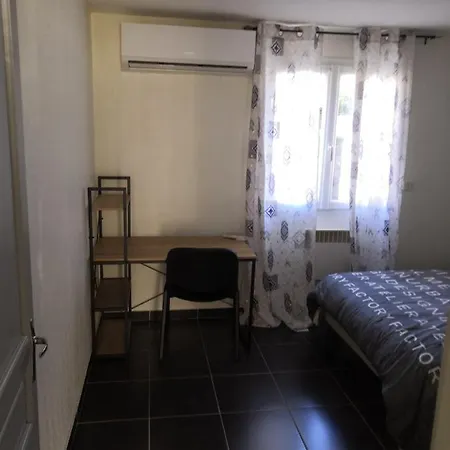 Spacieux, Lit, Reactif, Proche Montagne Mer, Lumineux, Bien Equipe, Agreable, Chambre, Micro Maison Et Maison, Bien Regarder *